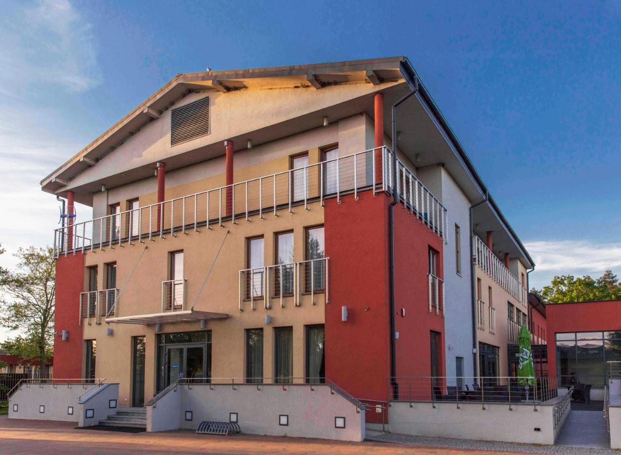 Centrum Wypoczynkowo-Konferencyjne Solaris Лази Екстер'єр фото