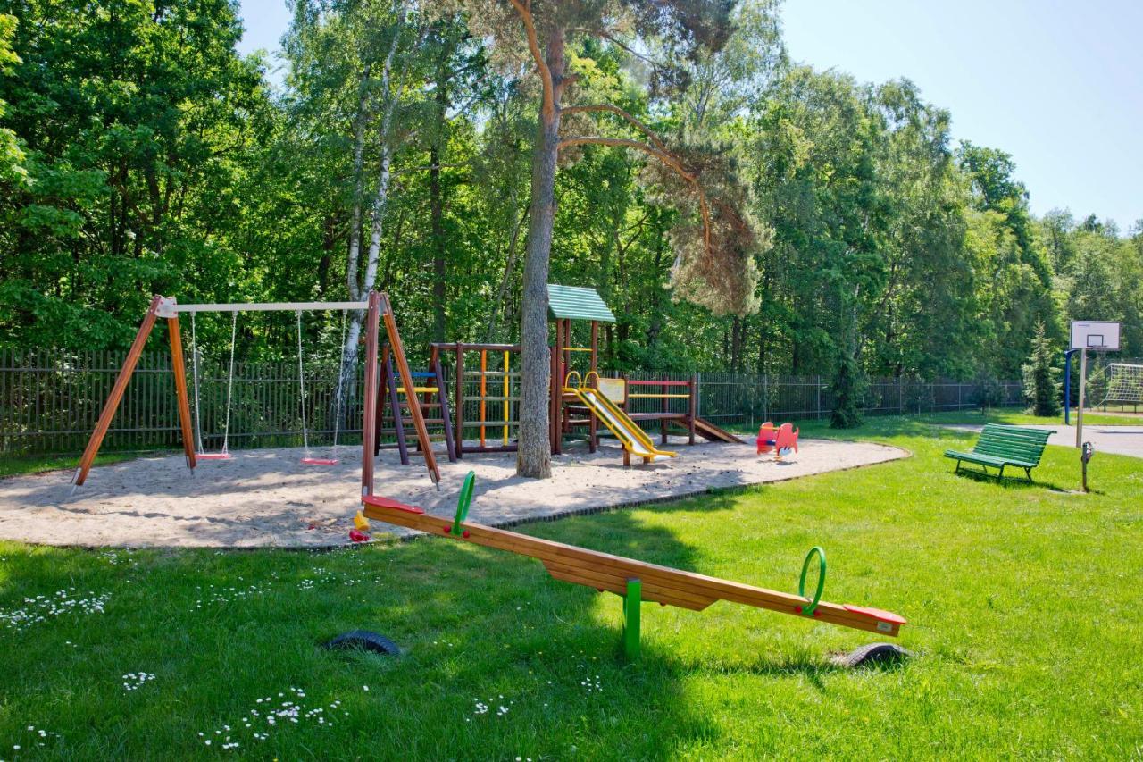 Centrum Wypoczynkowo-Konferencyjne Solaris Лази Екстер'єр фото